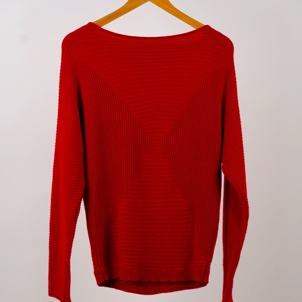 Women red wool and Cashmere  sweater sizes large, red Christmas sweater large.